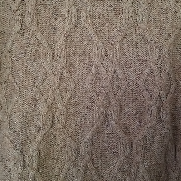 89th & Madison sweater. - Picture 3 of 5